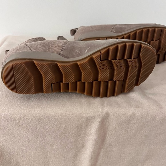 GIFT READY NWOT Sorel Women's Evie Pull on Rain Boot - Omega Taupe, size 10 - Picture 6 of 9